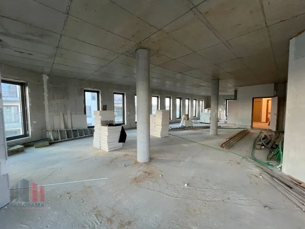 Stanze - Modern Office Space in Central Hamme