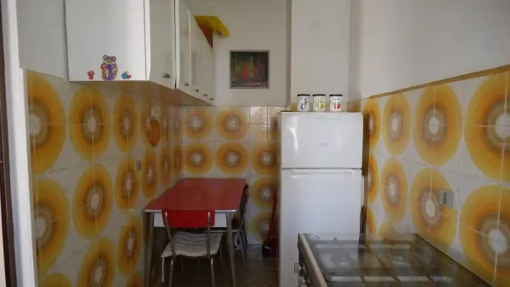 Cuisine - Trilocale with Balcony in Biella