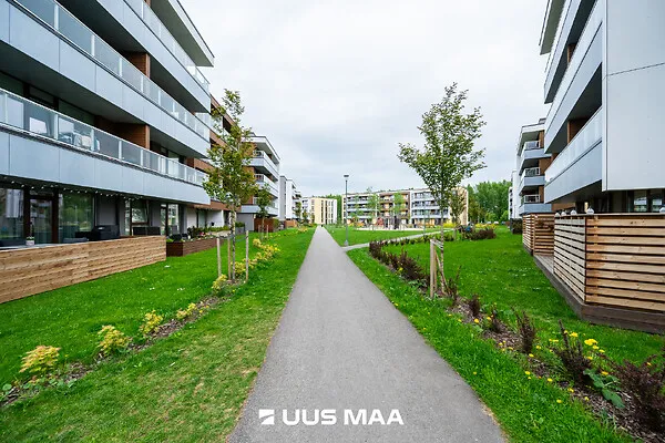 Välivaade - Modern Flat with Balcony in Loo Village