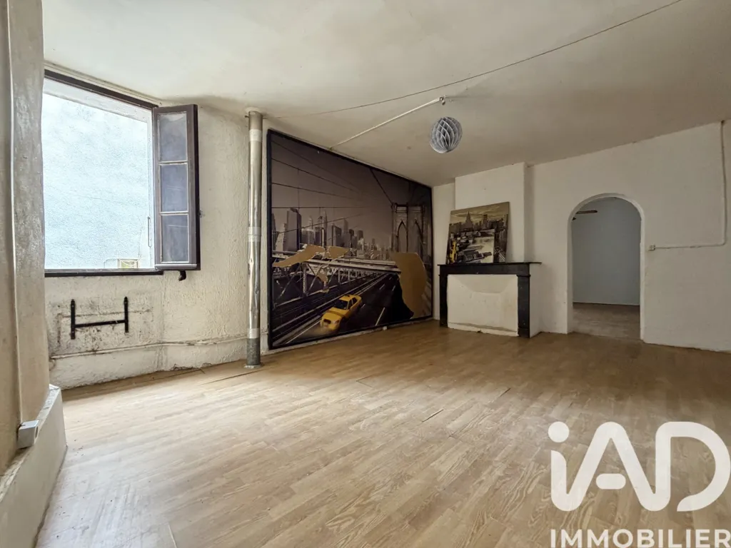 Toad - Village House with Renovation Potential in Puimisson