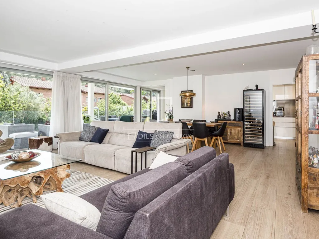 Elutuba - Apartment with Pool and Terrace in Sant Cugat
