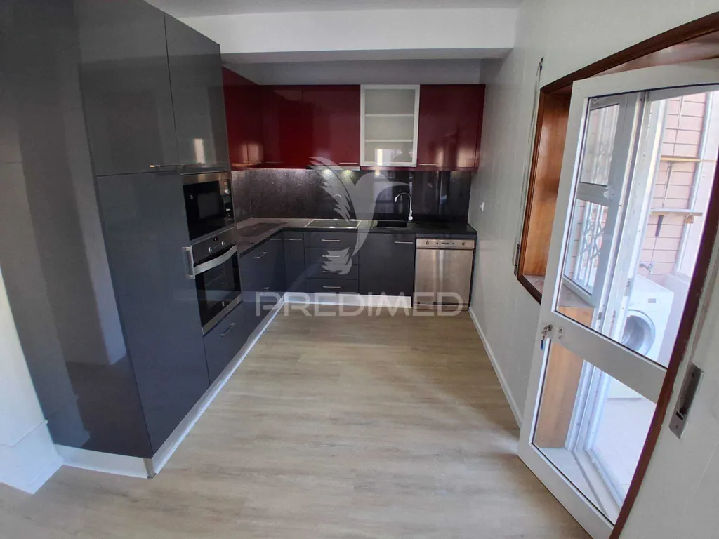 Köök - T2 Apartment with Metro Access in Baguim do Monte