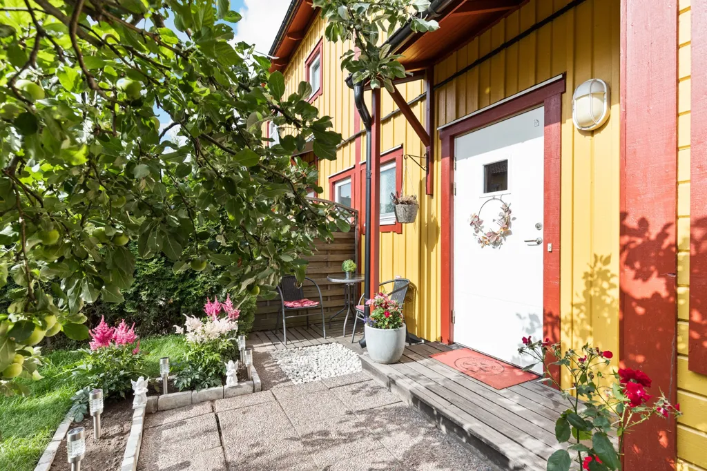 Jardin - Chalet with Corner Plot in Herrhagen