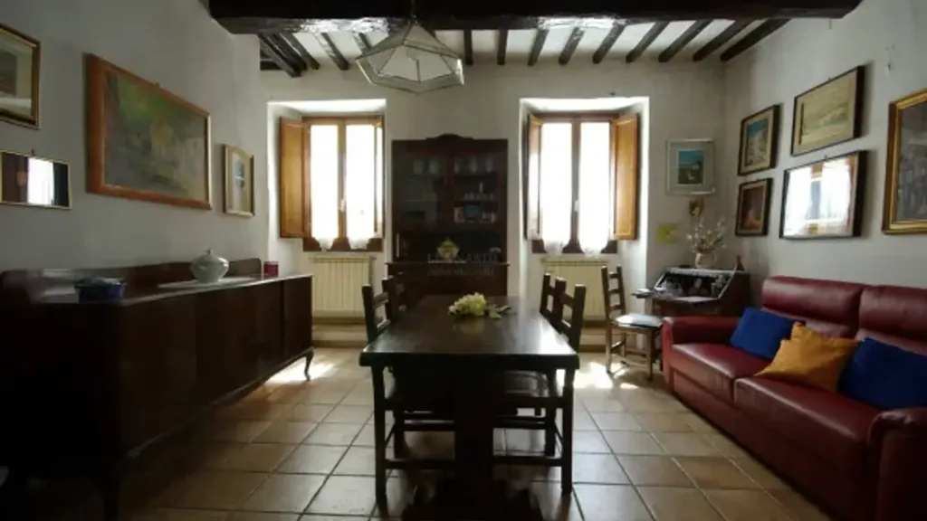 Söögituba - Terraced House with Attic in Sansepolcro
