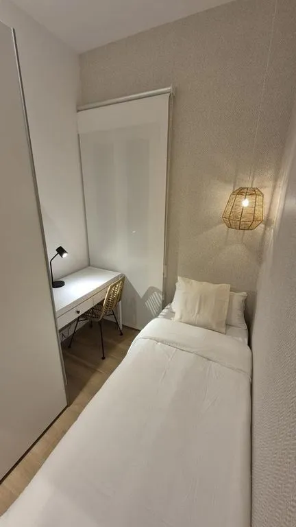 Chambres - Modern Flat with High-Quality Finish in Madrid