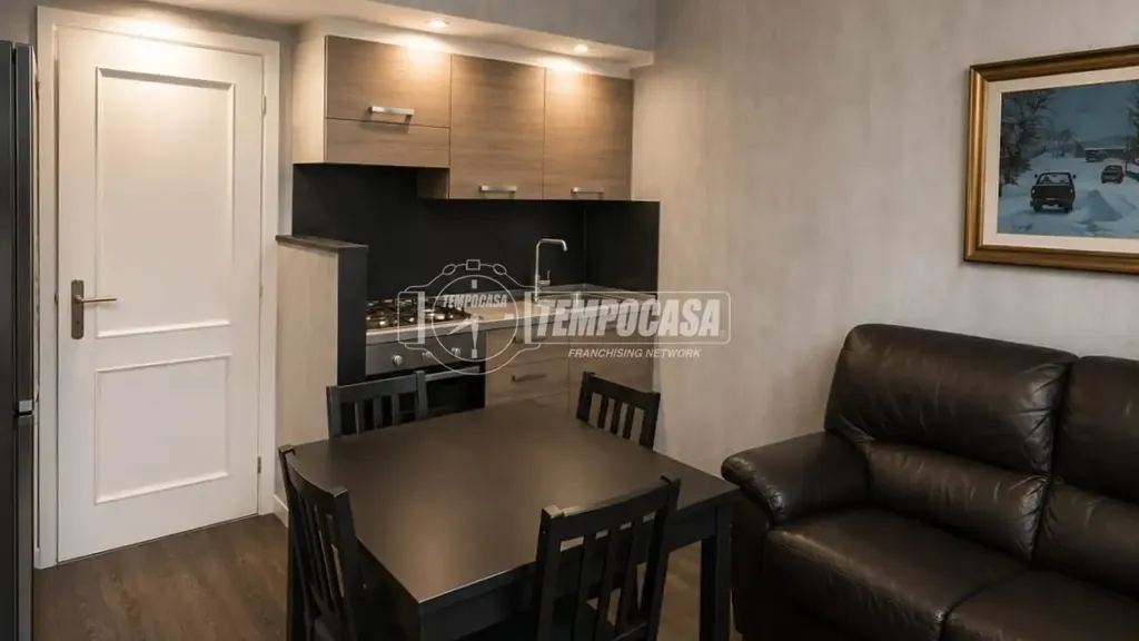 Söögituba - Rustic 2-Bedroom Apartment with Balcony in Turin