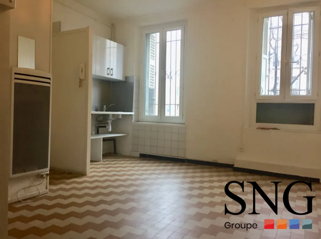 Cuisine - Appartement T1 avec Piscine à Marseille