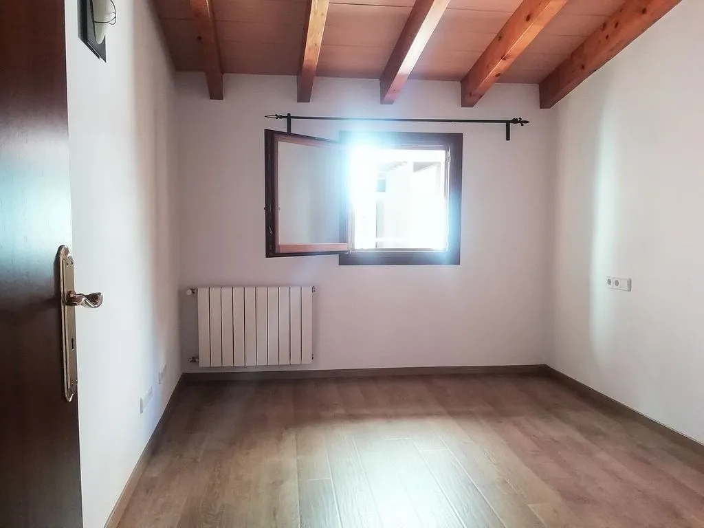 Pièces - Duplex with Terrace in La Llotja - Sant Jaume