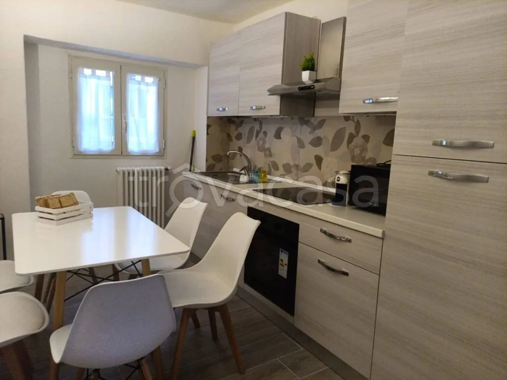 Sala da pranzo - Modernised Apartment with Balcony in Turin