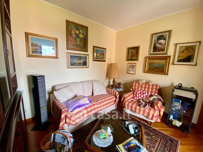 Séjour - Semi-detached Villa with Garden in Cilavegna