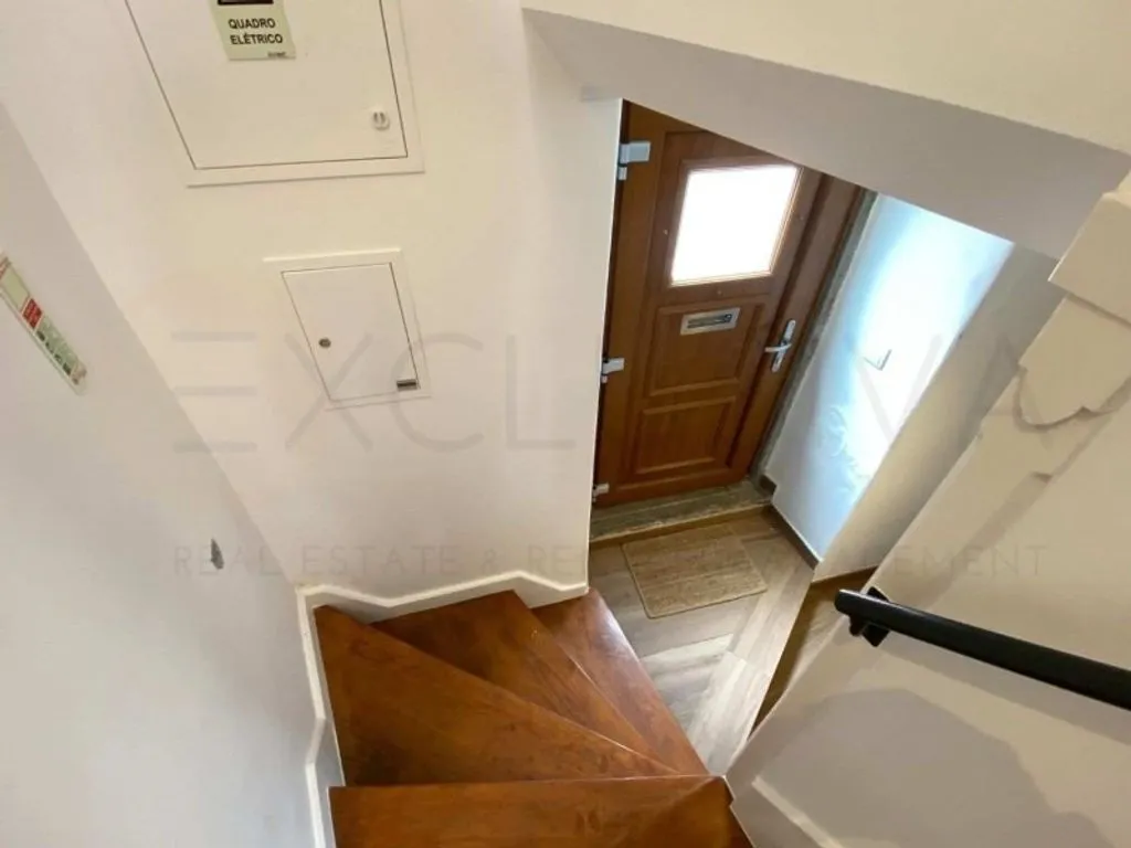 Stanze - Triplex Flat with Beach Proximity in Cascais