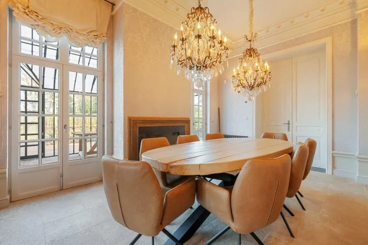 Söögituba - Eclectic Villa with Terrace in Weelde