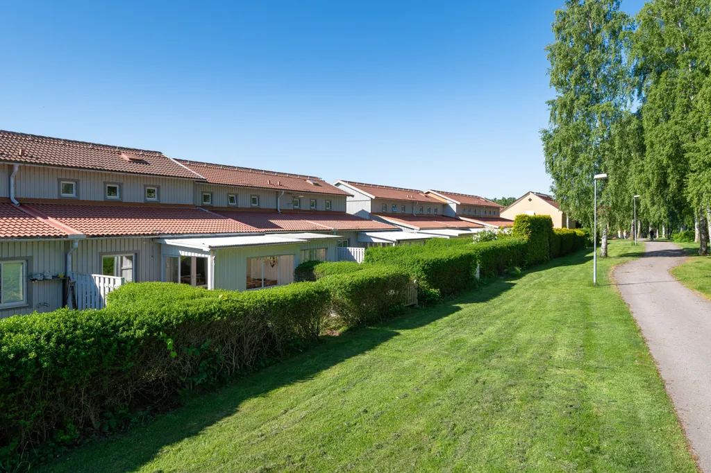 Välivaade - Apartment with Balcony in Mantorp