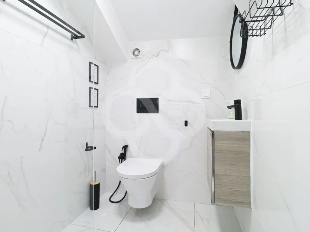 Salles de bain - 2-Bedroom Flat with Balcony in Largo do Rato, Lisbon