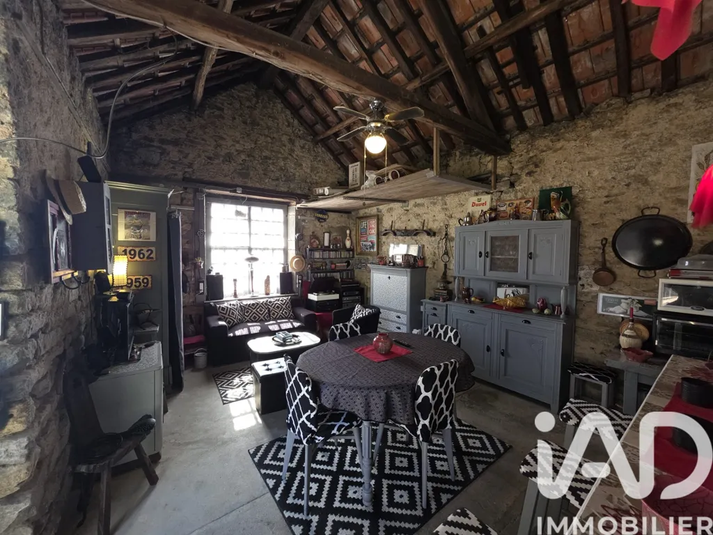 Cucina - Stone House with Garden in Montapas