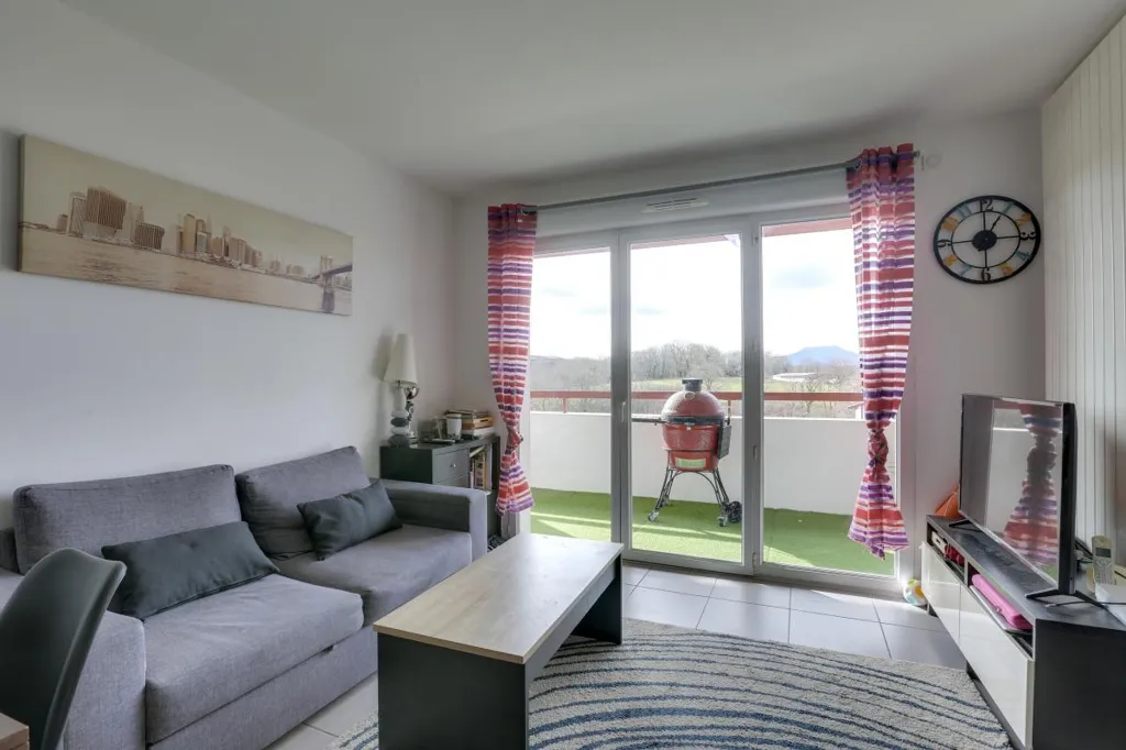 Soggiorno - Top-Floor Apartment with Mountain View in Residence