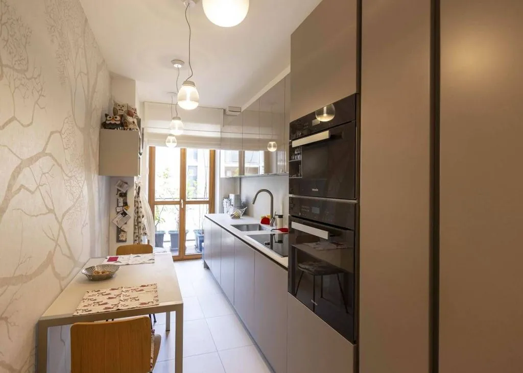Cuisine - Luxury Apartment with Balcony in Milan