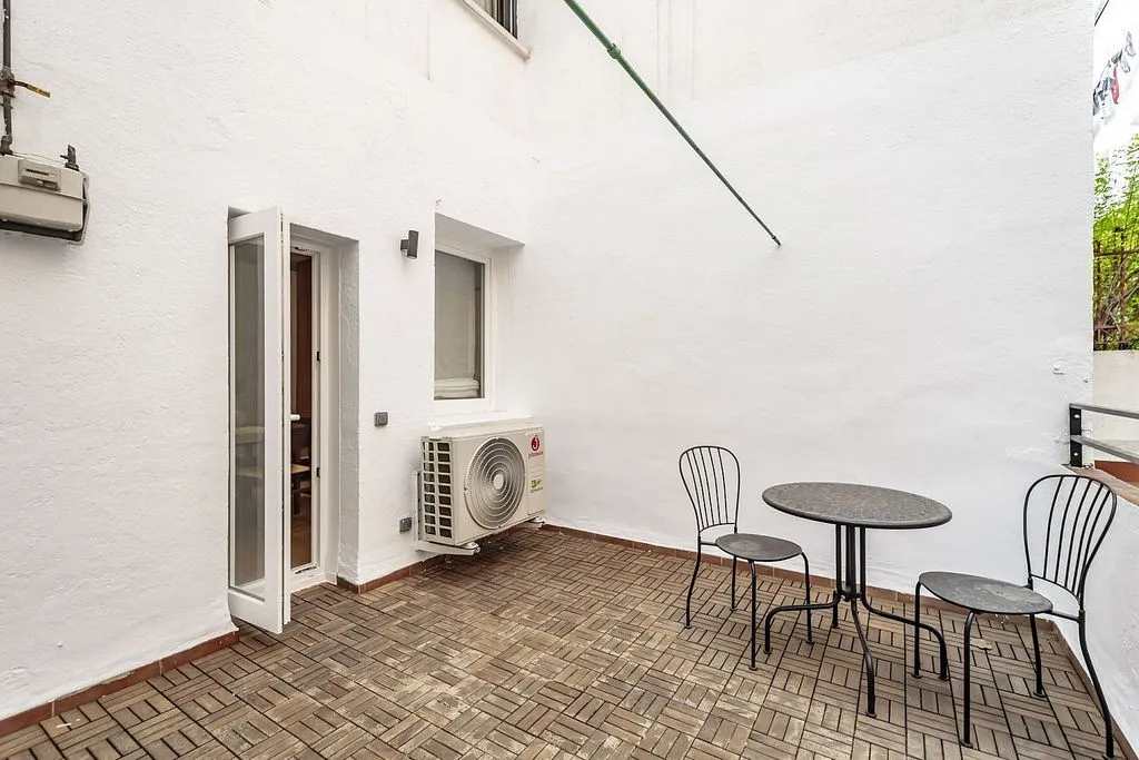 Garden - 3-Bedroom Flat with Terrace in Prosperidad