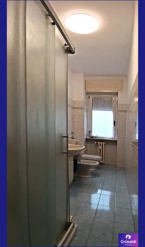 Vannitoad - Modernised Apartment with Balcony in Milan