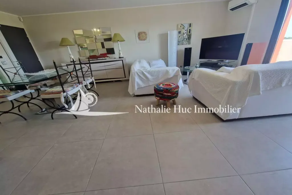 Séjour - Appartement Duplex avec Terrasse à Canet Plage