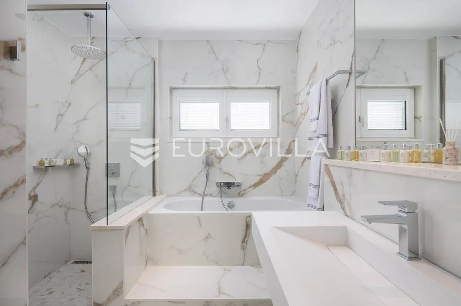 Salles de bain - Luxury Villa with Pool and Views in Seget, Trogir
