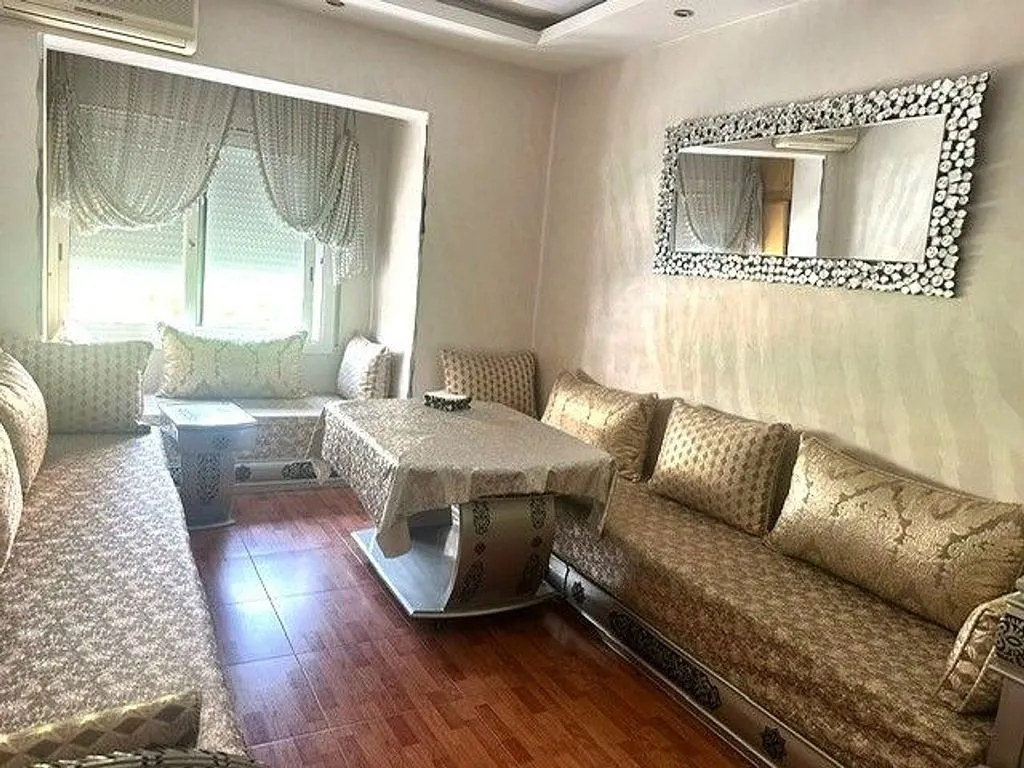 Soggiorno - 3-Bed Apartment with Balcony in Rubí