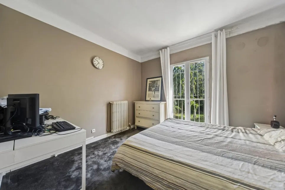 Camere da letto - House with 400m² Garden near Paris