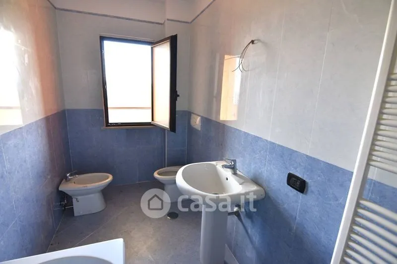 Vannitoad - Apartment with Parking in Lapio