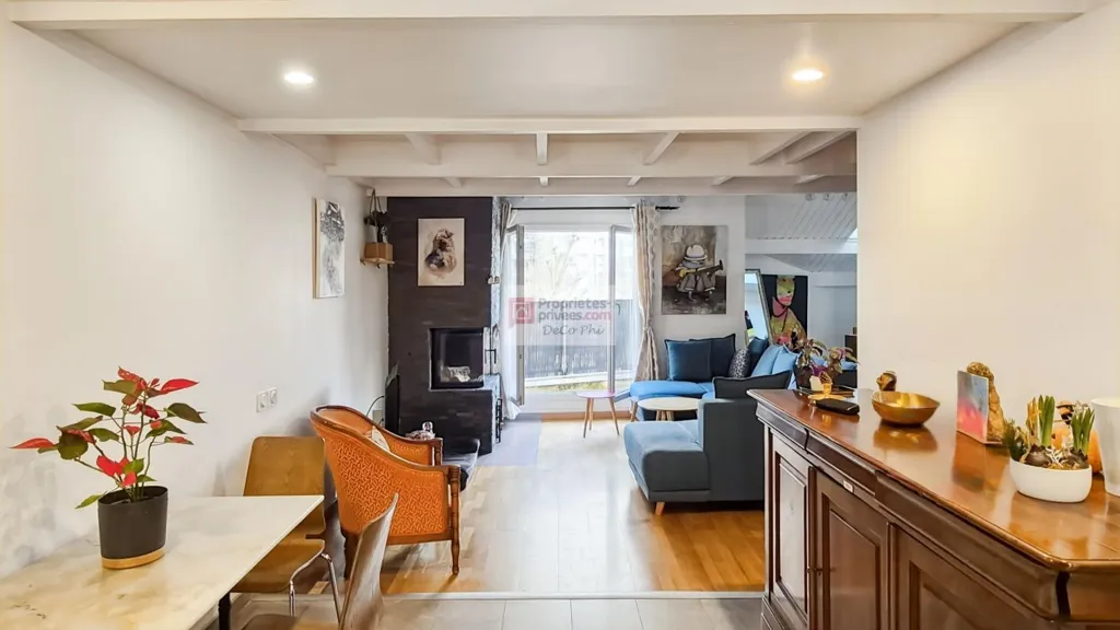 Séjour - Duplex Semi-Atypique sans Vis-à-Vis à Chaville