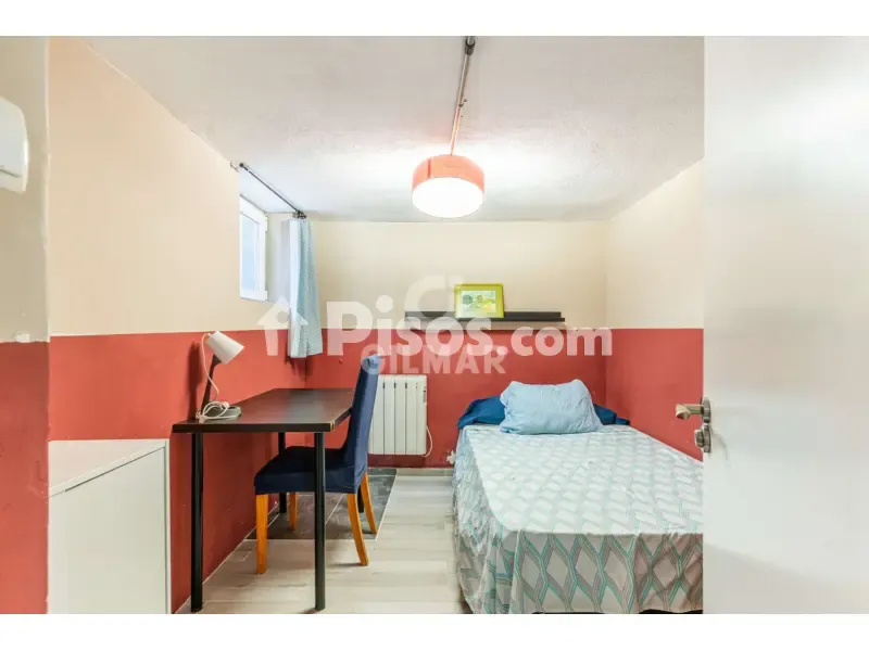 Chambres - Duplex with Patio in Puerta del Ángel, Madrid