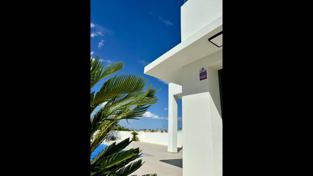 Terrass - Chalet with Pool in Benijófar