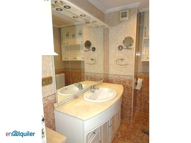 Vannitoad - Apartment with Parking in Gijón Centre