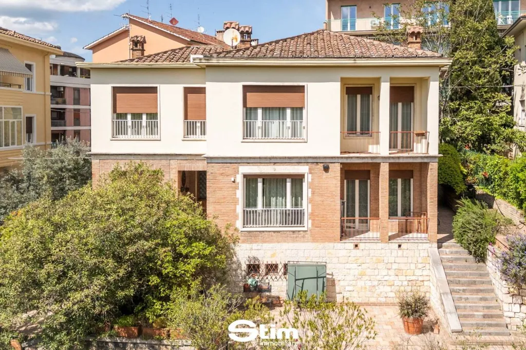 Välivaade - Contemporary Villa with Garden in Perugia