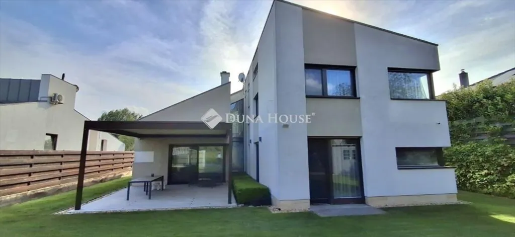 Esterno - Premium House with Mediterranean Panel in Dunaharaszti