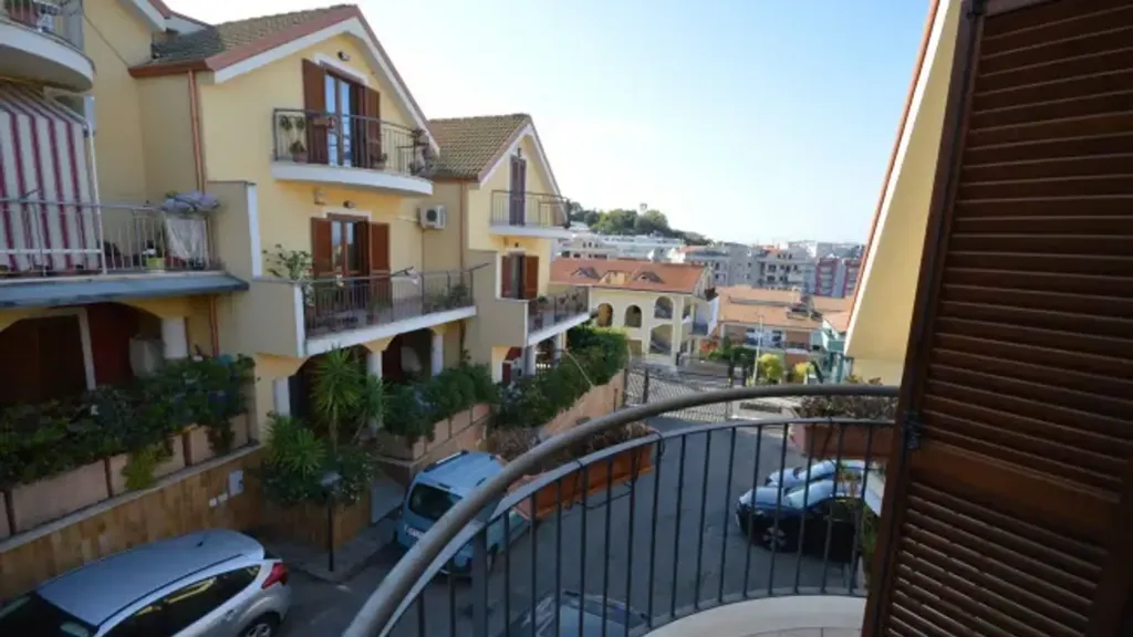 Balcon - Terraced Villa with Balcony in Rossano