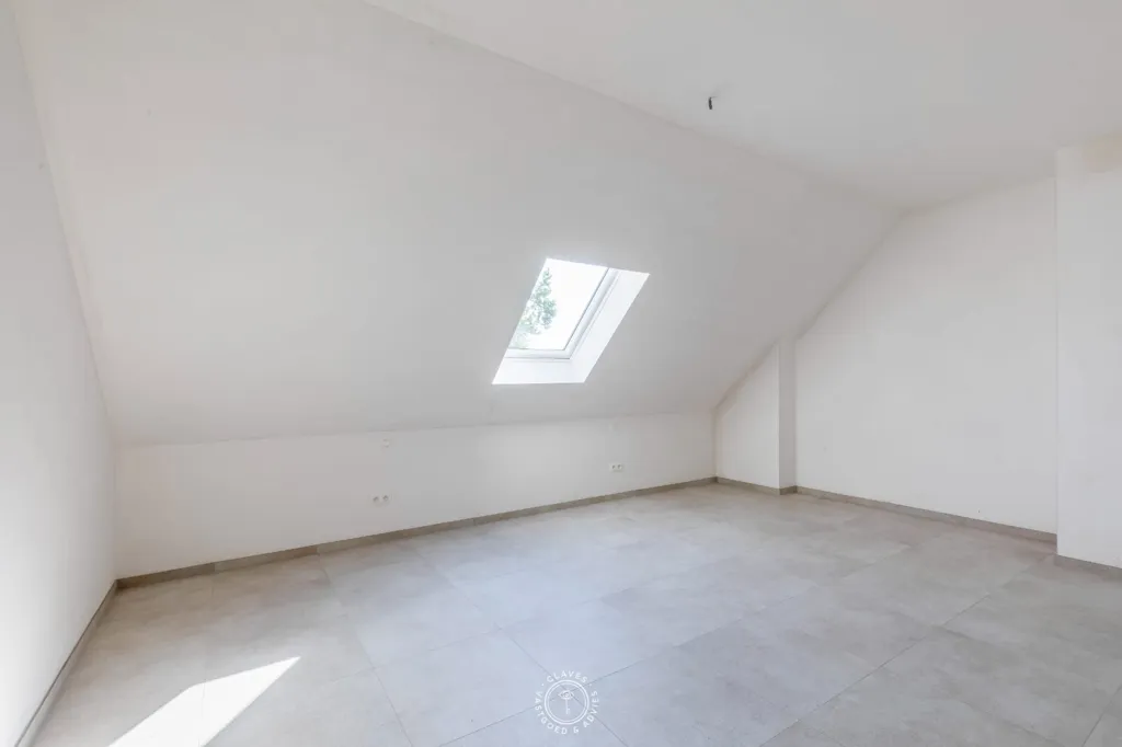 Pièces - Penthouse avec Terrasse Privative à Sint-Pauwels