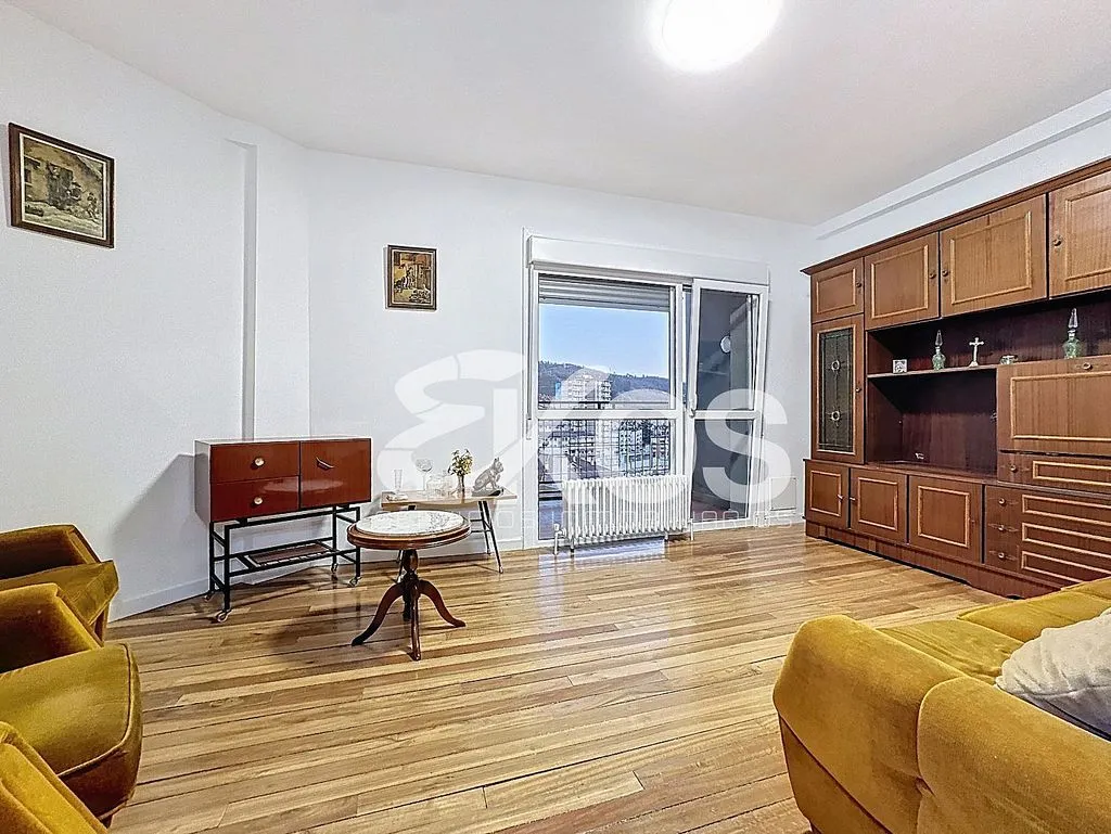 Elutuba - Student Flat with Terrace in Arrasate