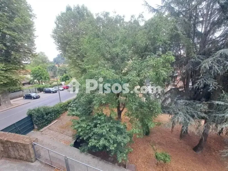 Aed - Furnished Flat with River Views in Allariz