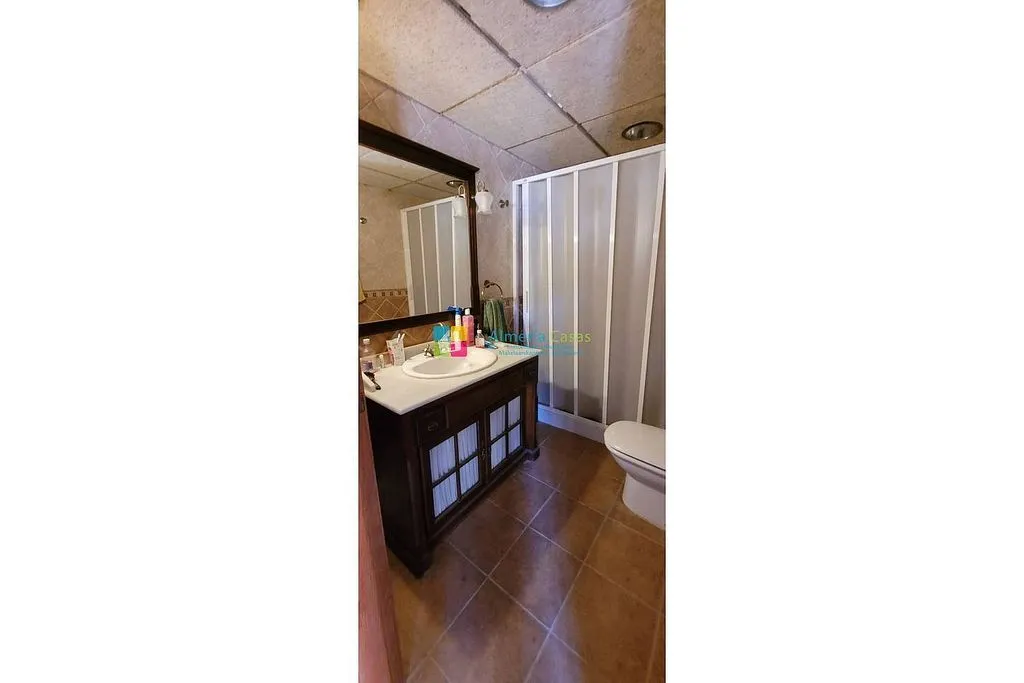 Bathrooms - Chalet with Pool and Terrace in Cantoria