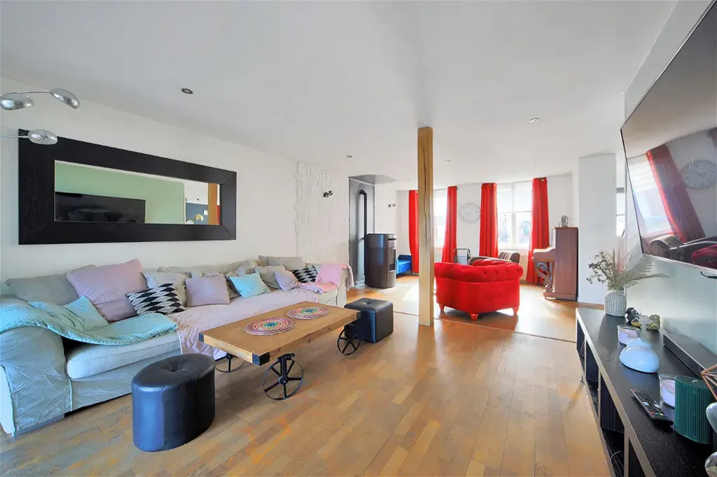 Maison 6 pièces à Sin Le Noble