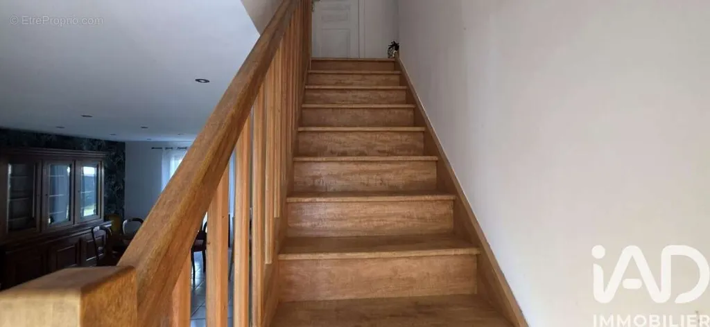 Maison 7 pièces à Champhol
