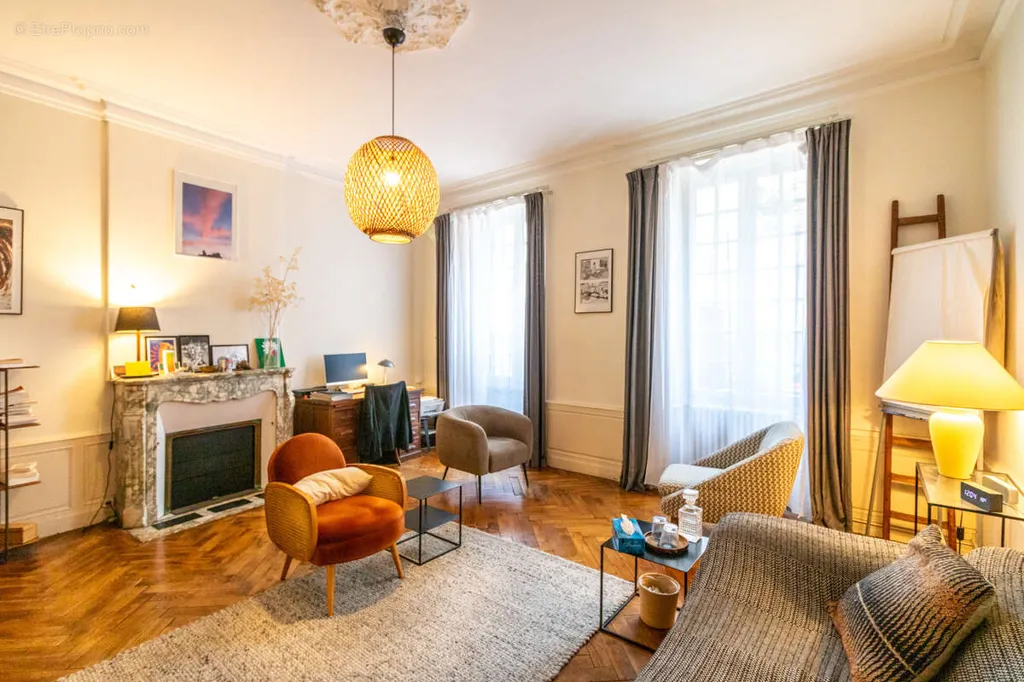 living_room