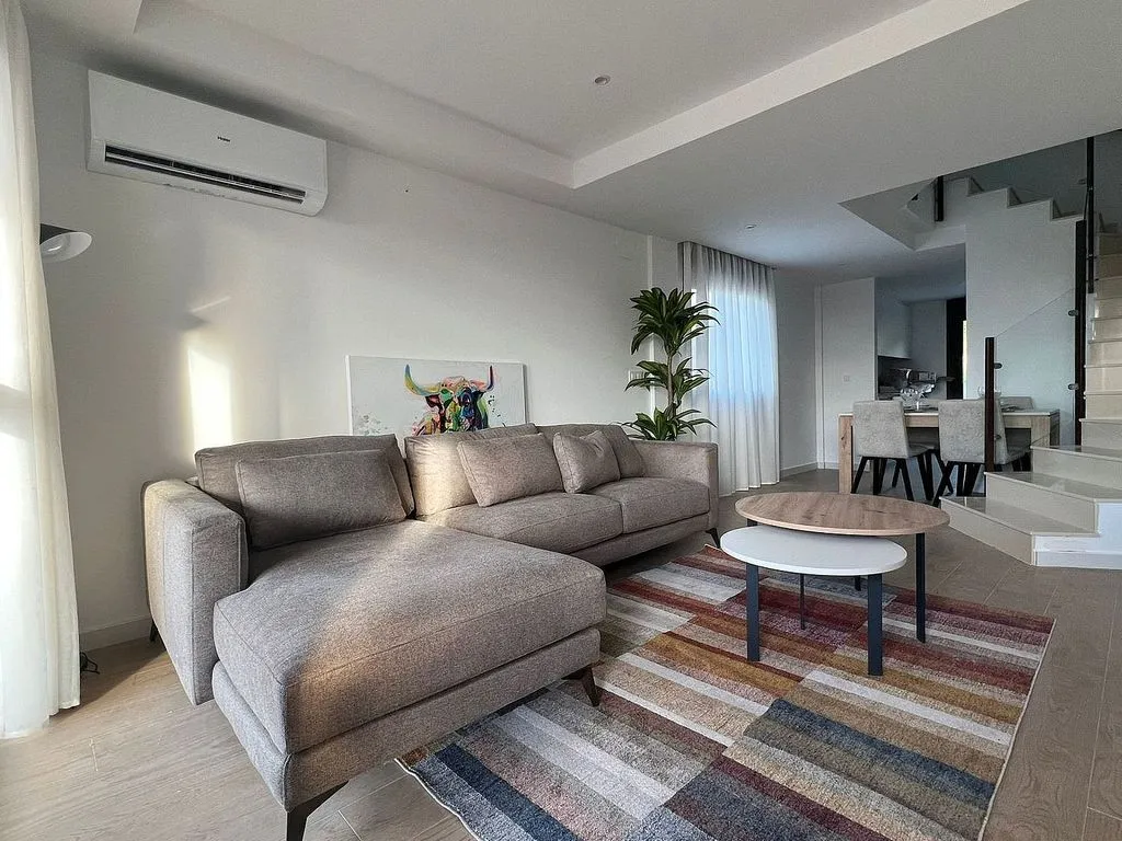 Séjour - Terraced House with Pool in Portman