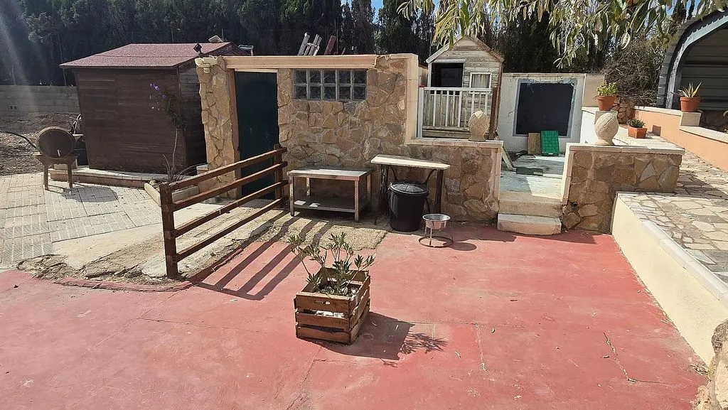 Jardin - Chalet with Pool and Terrace in Sax
