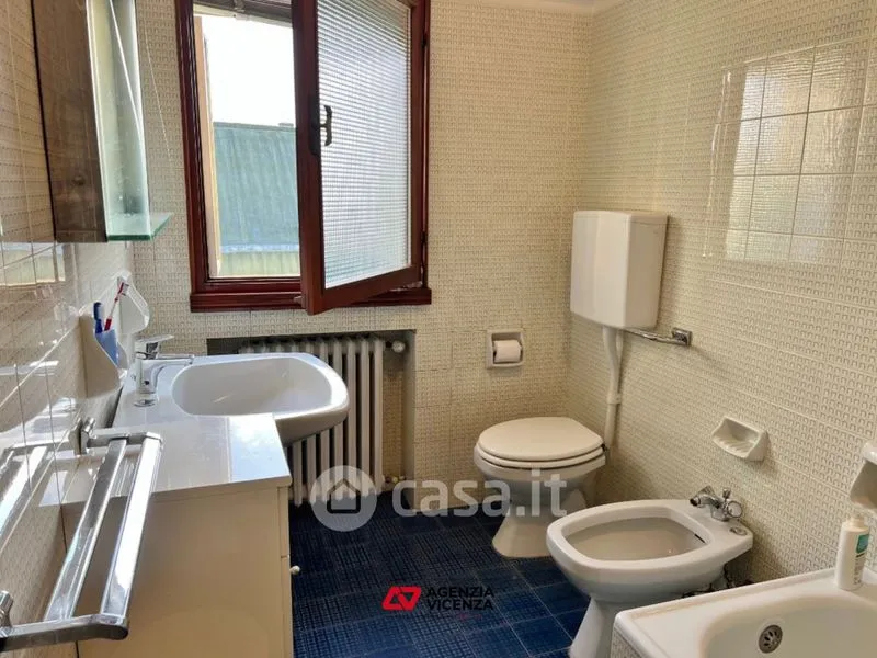 Bagni - Penthouse con vista panoramica a Vicenza