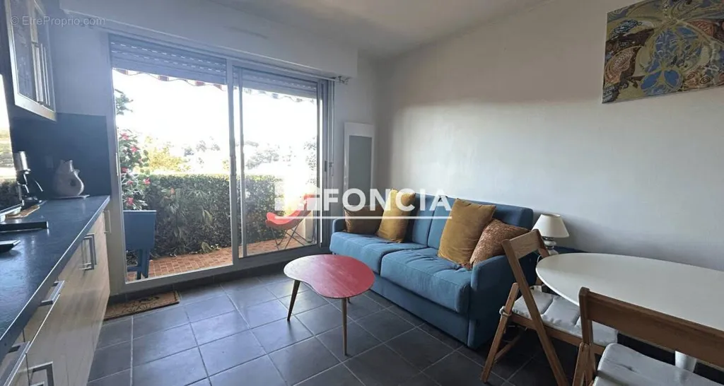 Séjour - Studio avec Balcon et Parking au Centre d'Arcachon