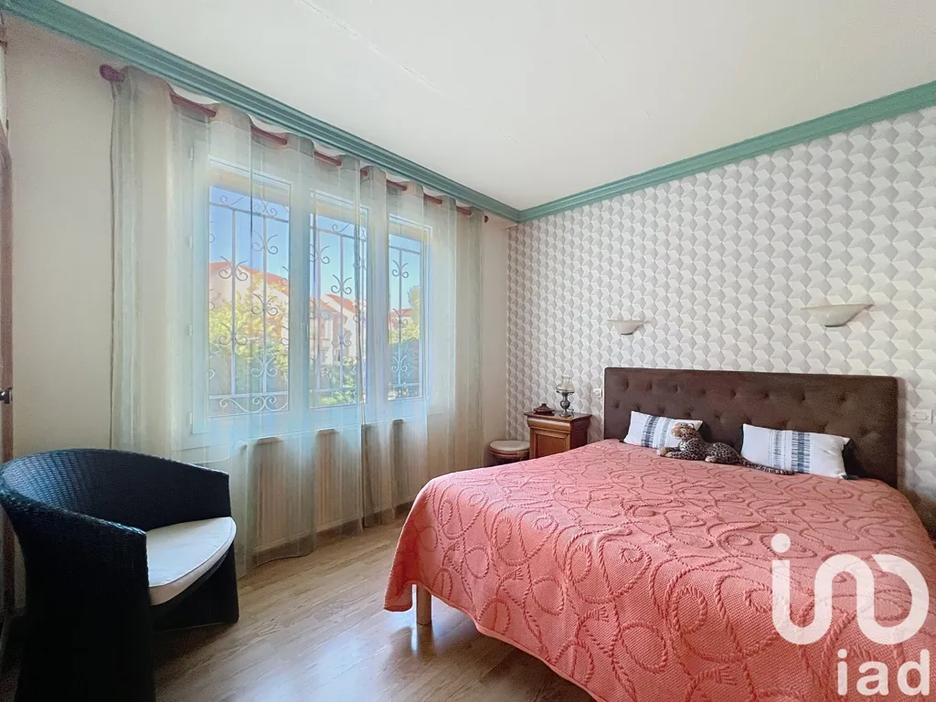 Magamistoad - 5-Piece Flat with Garden Access in Central Location