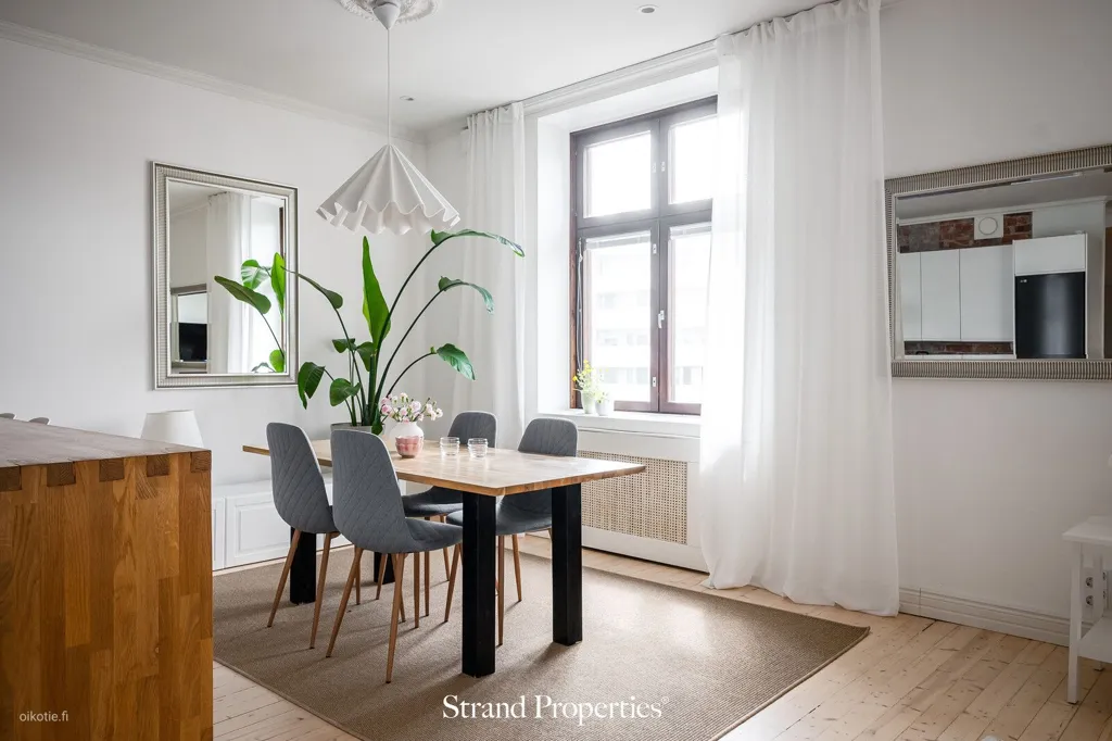 Appartement 3 pièces à FI