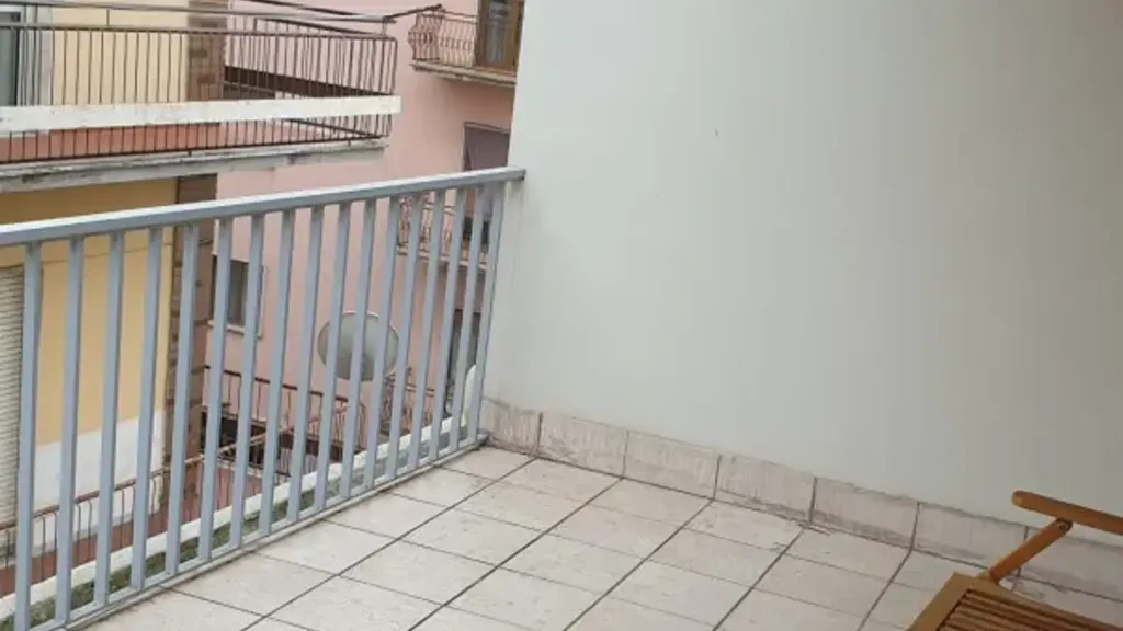 Balcon - Signorile Apartment with Triple Exposure in Benevento
