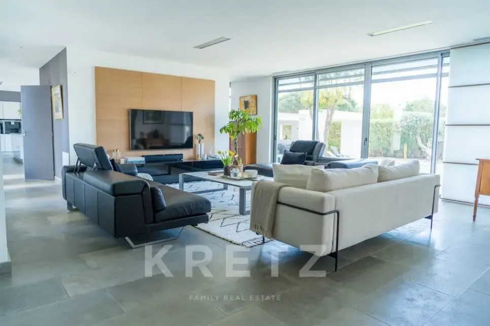 living_room